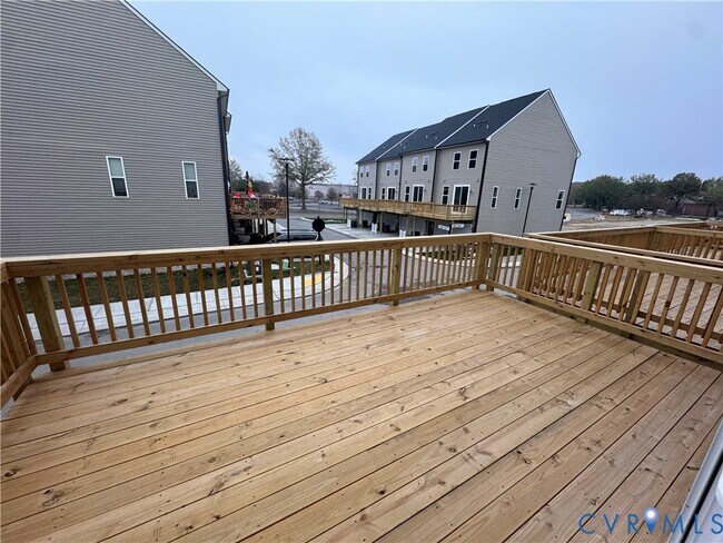 Foto del edificio - 10175 Blue Wing Ln