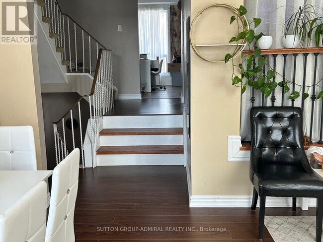 Photo du bâtiment - 82 Henderson Dr