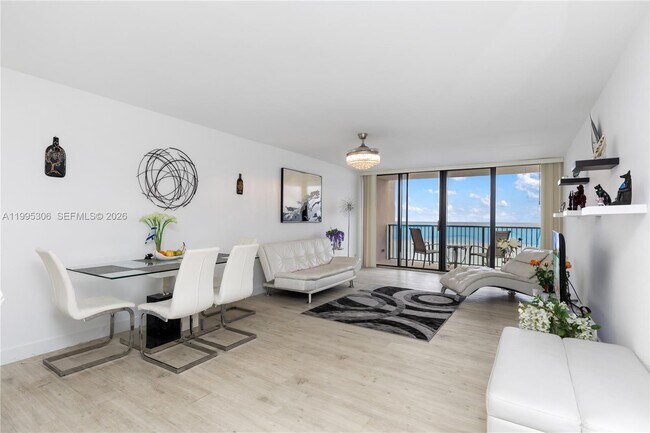 Foto del edificio - 2201 S Ocean Dr