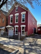 Building Photo - 1440 S Rockwell St