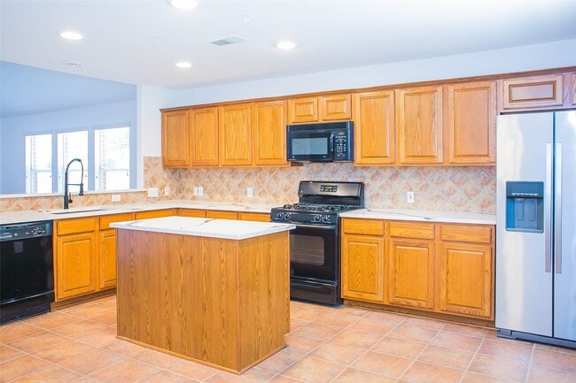 Foto del edificio - 91 Genesee Ridge Dr