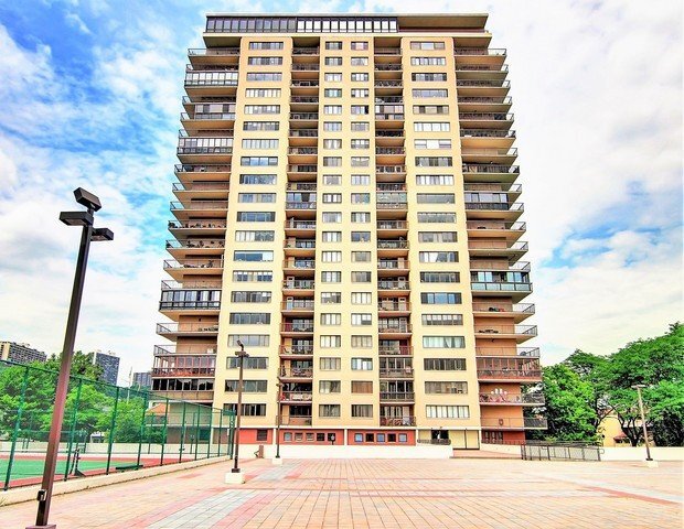 Foto principal - 1203 River Road Apt #1A, Edgewater, NJ 070...