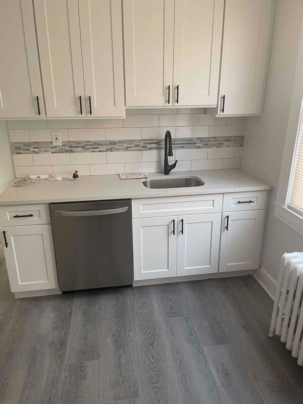 Primary Photo - 106 Lockwood Ave