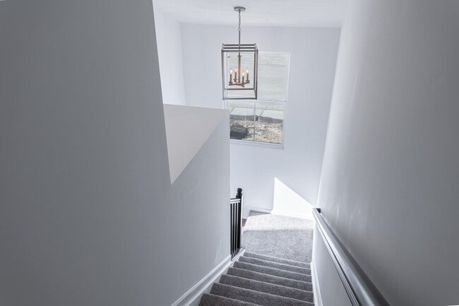 Foto del edificio - LIKE NeW Fisher Homes Condo Per Rent is $1849.00