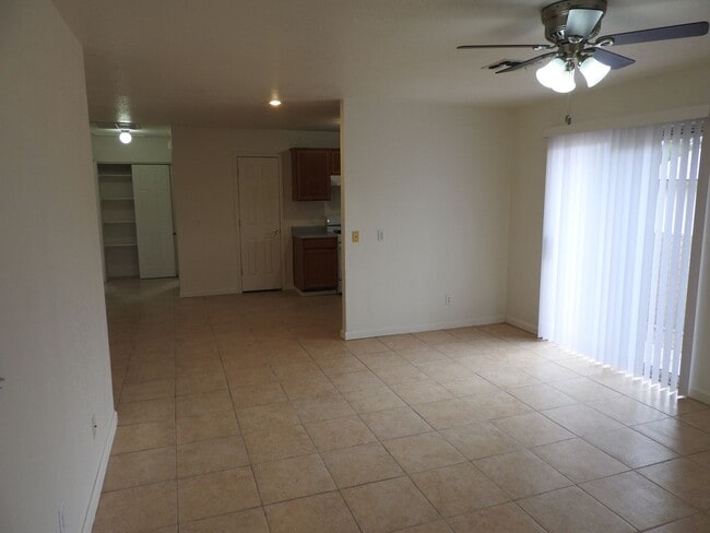 Building Photo - Three bedroom home