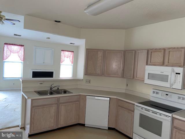Foto del edificio - 7432 Hindon Cir