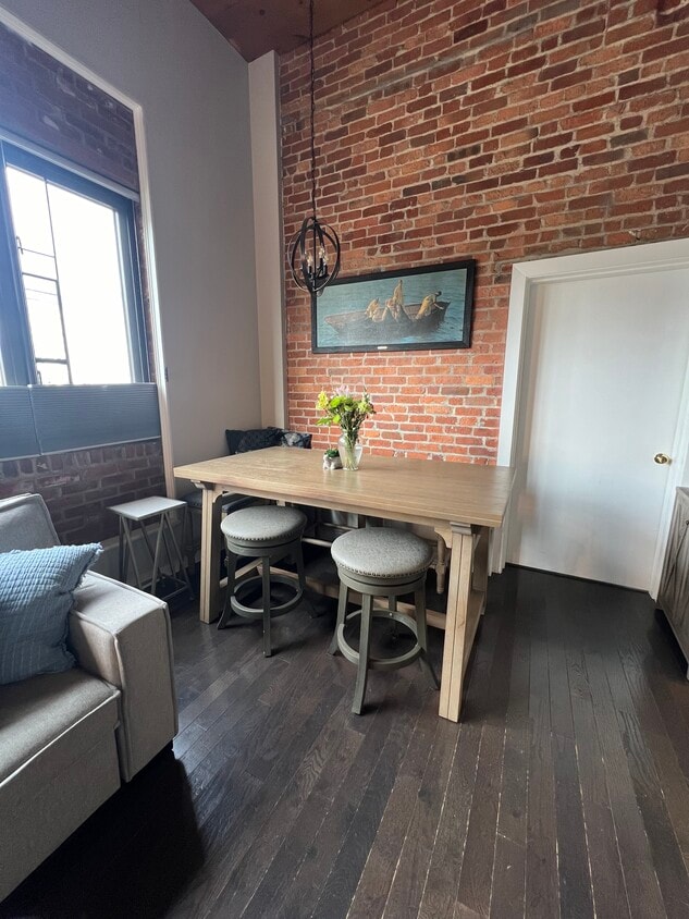 149 Water St Unit 13, Norwalk, CT 06854 Condo for Rent in Norwalk, CT