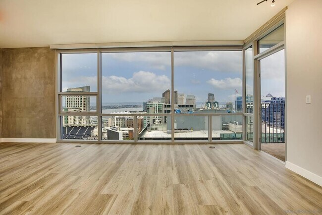 Foto del edificio - 321 Tenth Ave