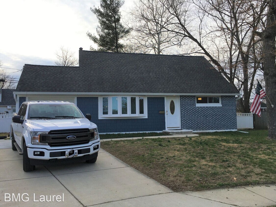 Primary Photo - 3 br, 2 bath House - 12 Harvard Rd