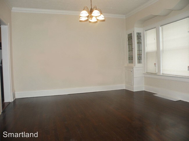 Building Photo - 3585 Chelton Rd