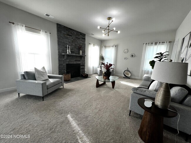 Foto del edificio - 230 Green Lake Rd