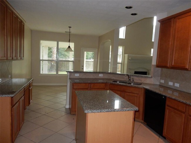 Foto del edificio - 5323 Brookway Willow Dr