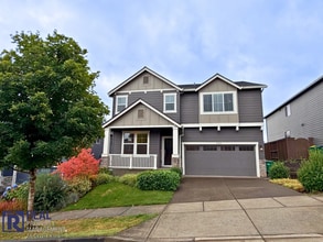 Building Photo - 15584 SW Thrush Ln