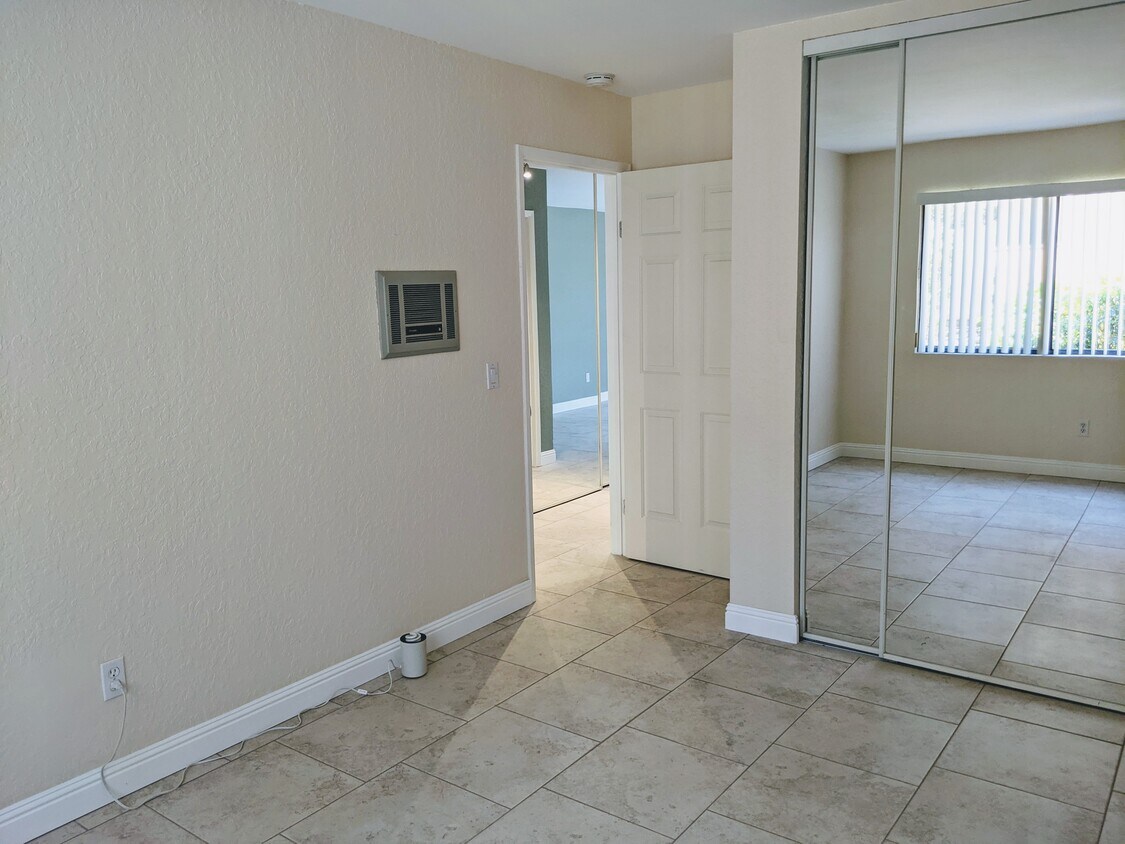 2n BR - 10323 Caminito Aralia