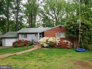 Building Photo - 2612 Sigmona St