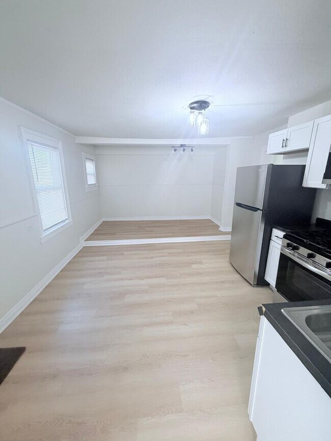 Foto del edificio - 2604 W 27th St