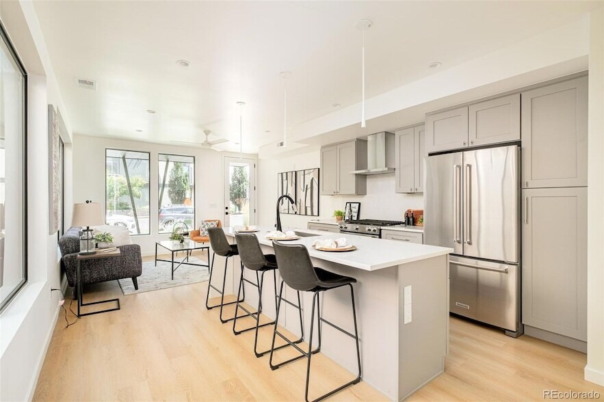 Foto principal - 267 S Jackson St