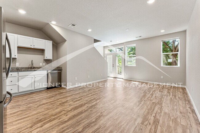 Foto del edificio - 1152 Oak St