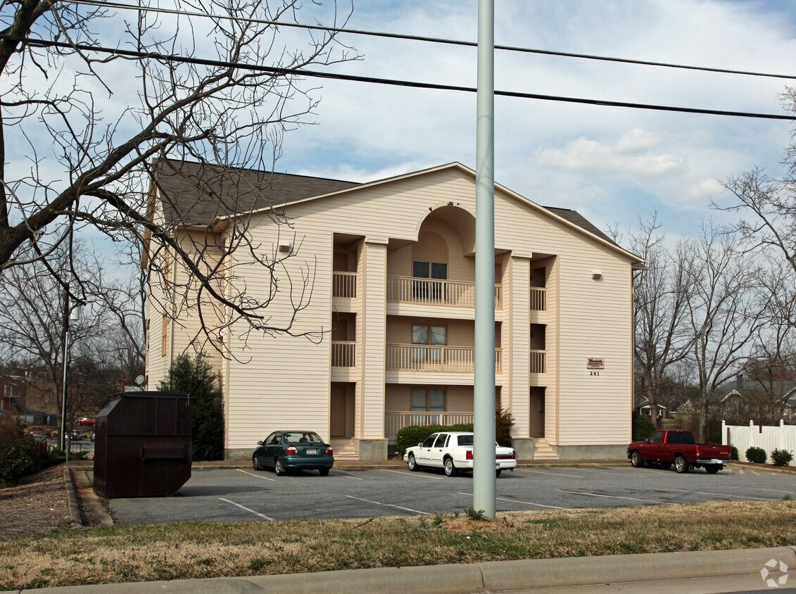 Foto del edificio - 241 16th Ave NE