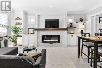 Building Photo - 687 Glencairn Ave