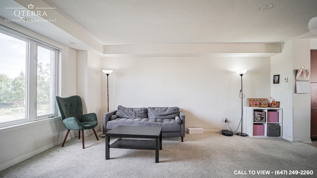 Building Photo - 7-2895 Hazelton Pl