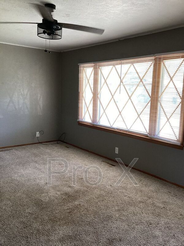 Foto del edificio - 105 Mayo St