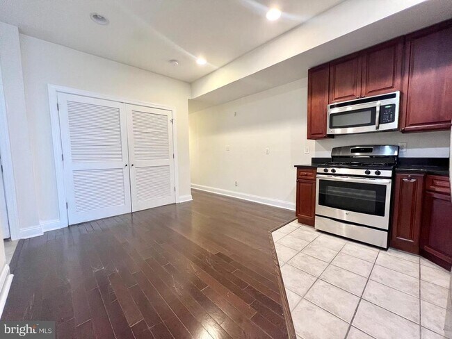 Foto del edificio - 1818 N 16th St