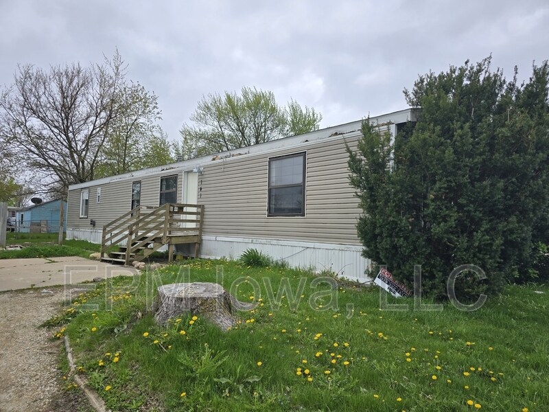 Foto principal - 700 W Ridgeway Ave