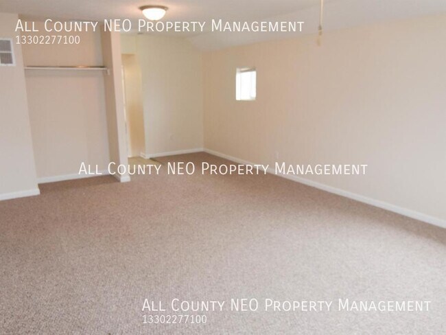 Building Photo - Spacious 1 Bed, 1 Bath Apartment in Barber...