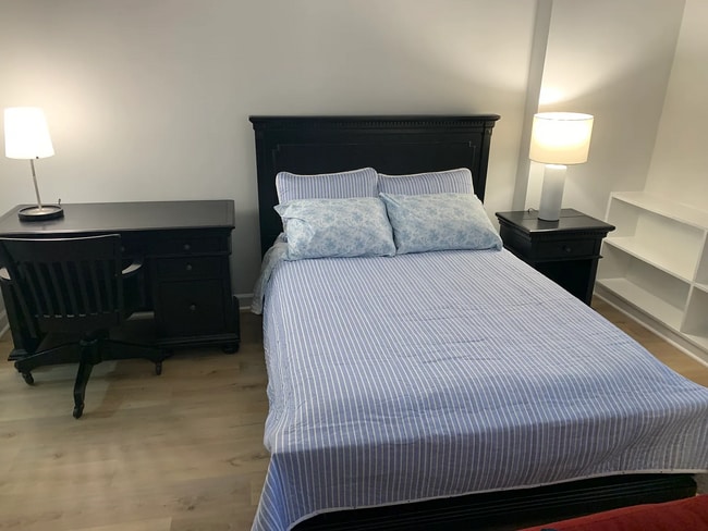Sleeping area - 1011 Arlington Blvd