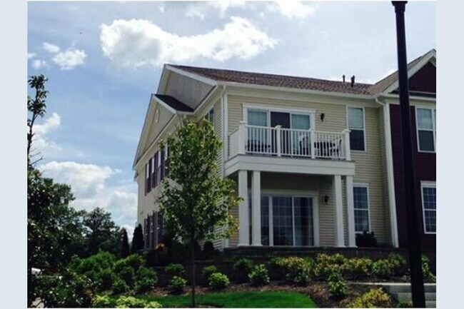 Edificio principal - 115 Deacon Shattuck Way