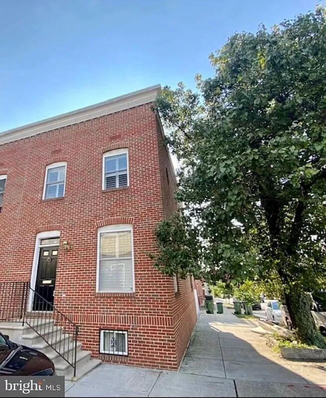 Foto principal - 1010 S Streeper St