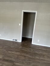 Building Photo - 4225 McGinnis Ferry Rd