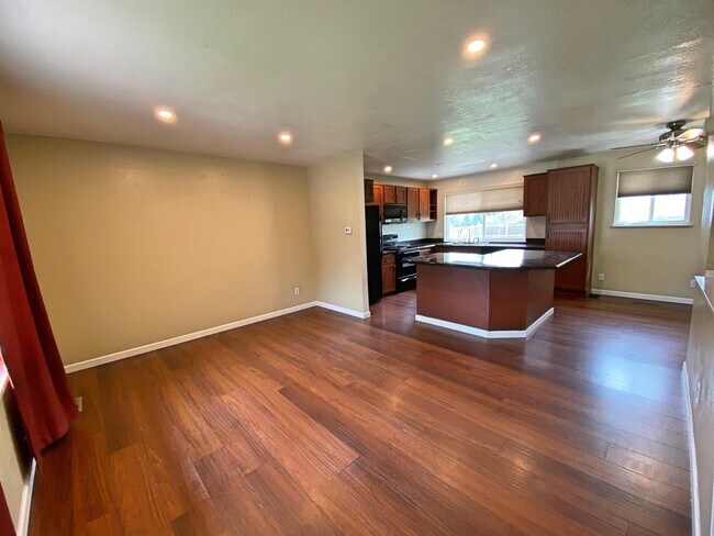 Building Photo - 9544 W 75th Way