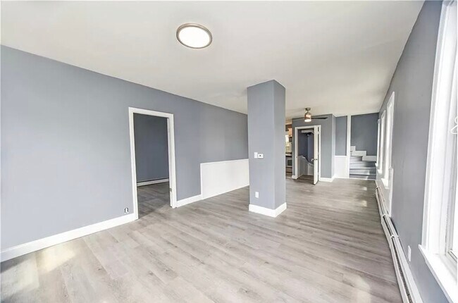 Common Area - 415 Weeden St