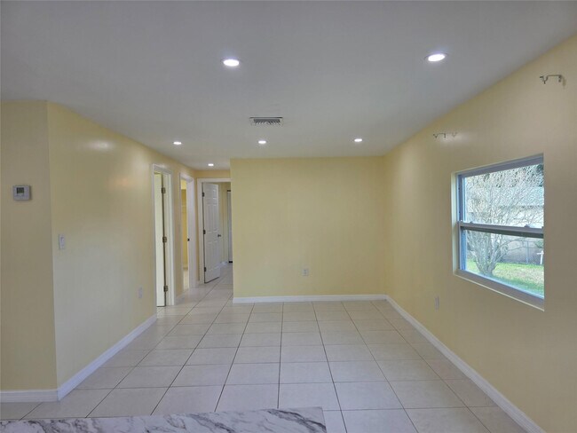 Foto del edificio - 3633 SE 20th Terrace