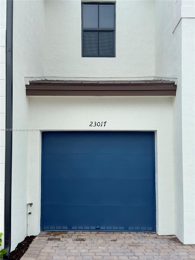 Foto del edificio - 23017 SW 129th Pl