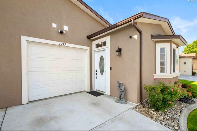 Foto del edificio - 4215 W 2nd Ave