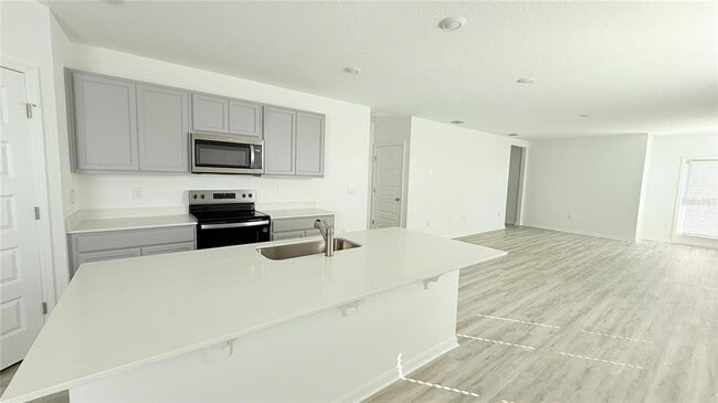 Building Photo - 2986 Waterlily Wy