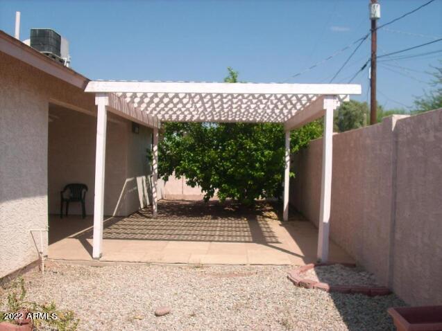 Primary Photo - 735 S Stardust Ln
