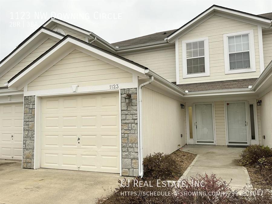 1123 NW Downing Cir, Blue Springs, MO 64015 House Rental in Blue