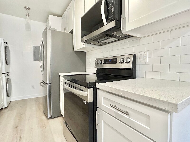 Photo - 1849 S Bentley Ave (Los Angeles, CA)