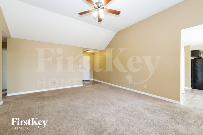 Building Photo - 6454 Manchester Dr