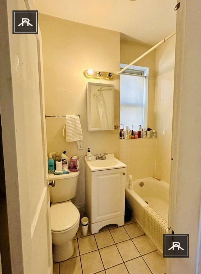 Building Photo - 1 bedroom in Brighton MA 02135