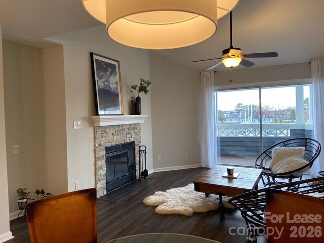 Foto del edificio - 18711 Vineyard Point Ln