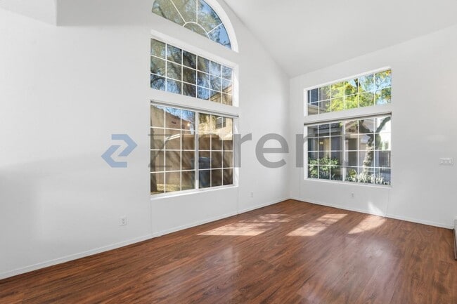 Building Photo - 17606 N 17th Pl