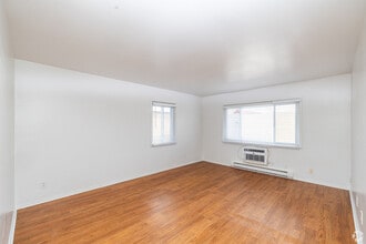 Building Photo - The Maples