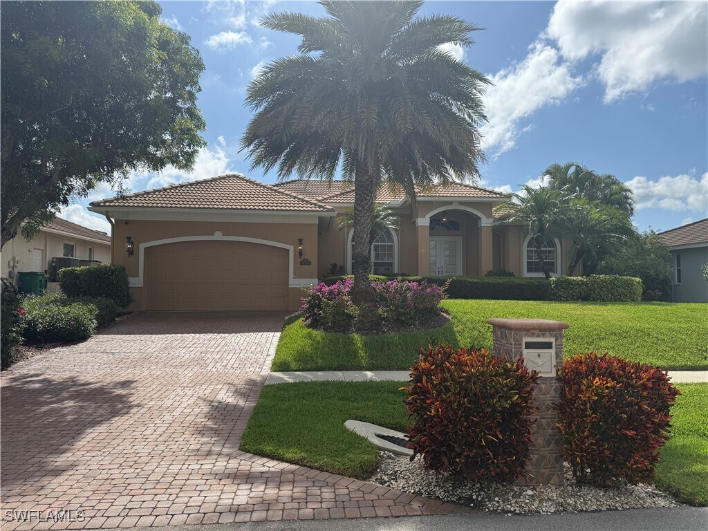 Foto principal - 121 Bonita Ct