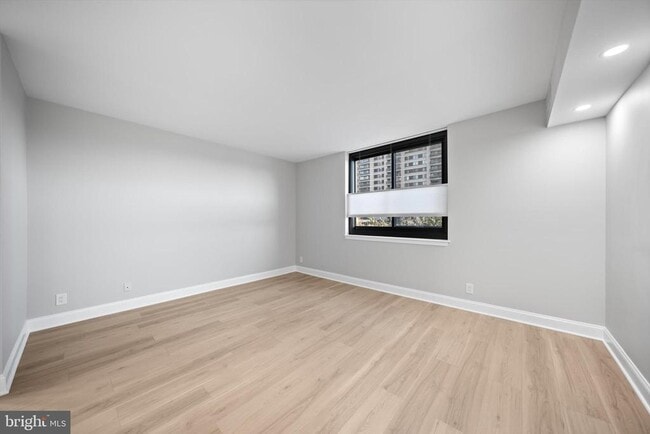 Building Photo - 5505 Seminary Rd