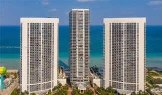 Building Photo - 1830 S Ocean Dr